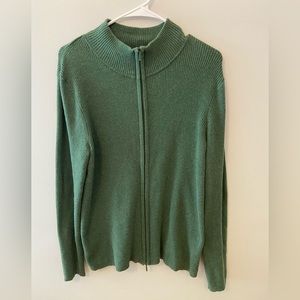 L.L. Bean Women’s green full-zip sweater, XL